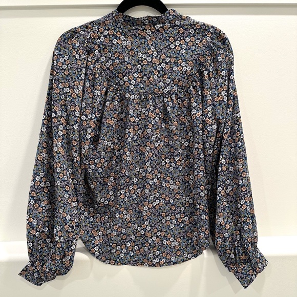 Levi’s floral blouse - Picture 7 of 7